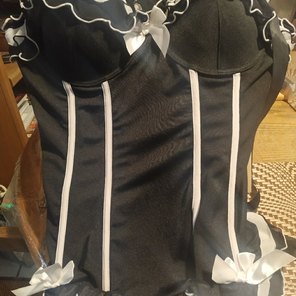 Black and White courset